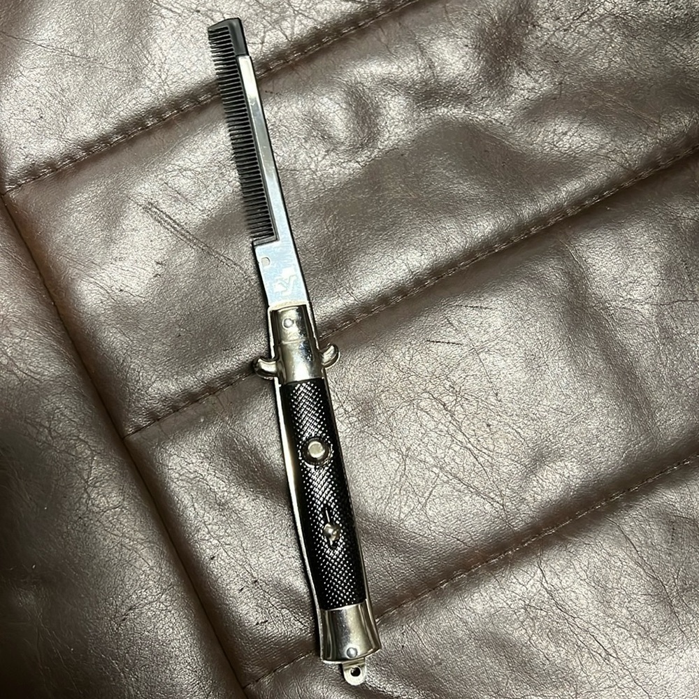 Switch Comb - Picture 1 of 2